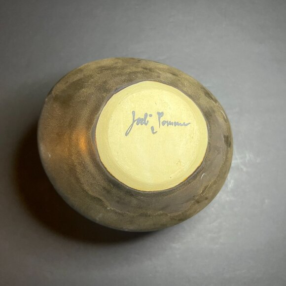 Jodi Sommer Signed Hand Crafted Decorative Abstract Studio Art Folded Pot Vase - Picture 7 of 8